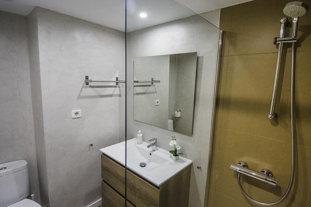 Vista Roses Mar - Apartamento Con Piscina Apartment ภายนอก รูปภาพ